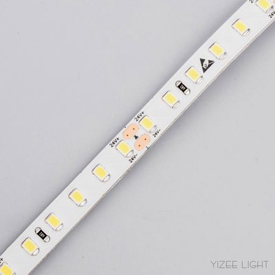 El flujo de agua dirigible Flexible Led Strip 120leds/M 14.4w/M Dmx Controlled Led Strip